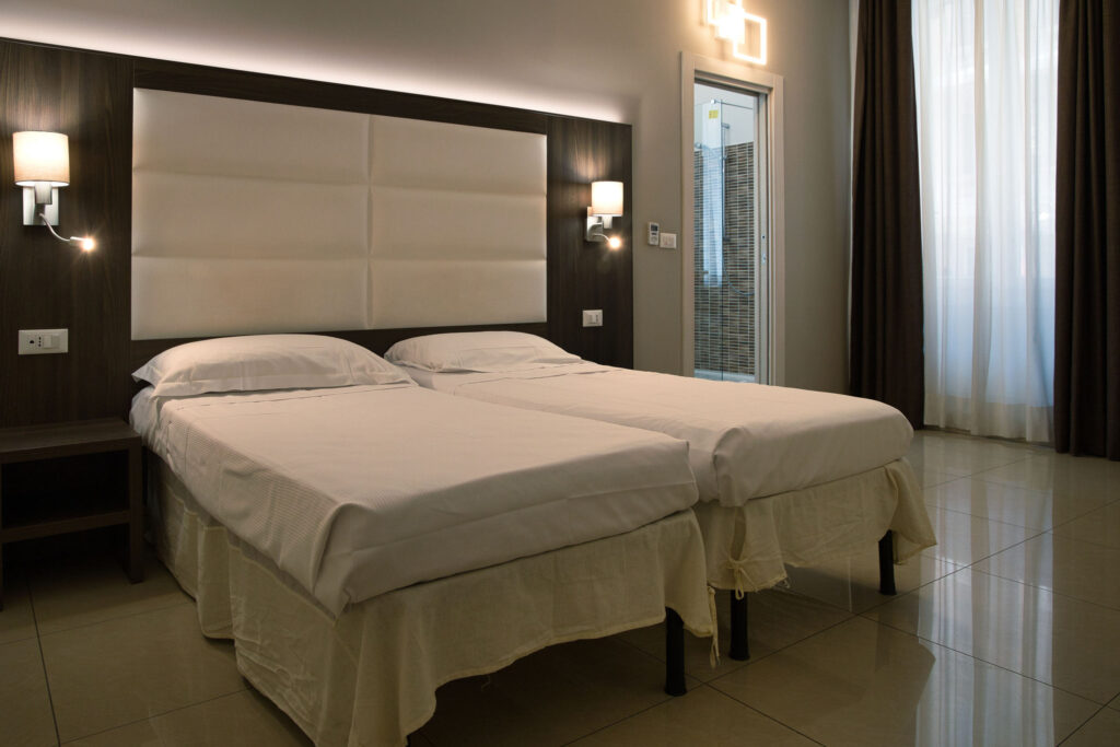 Camera-119-BED_9230